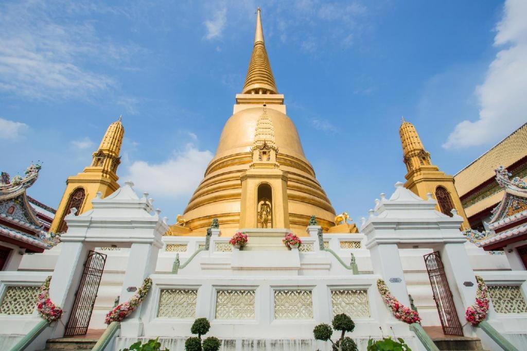 Oyo 1089 Baan Boran Hotel Bangkok Exterior photo